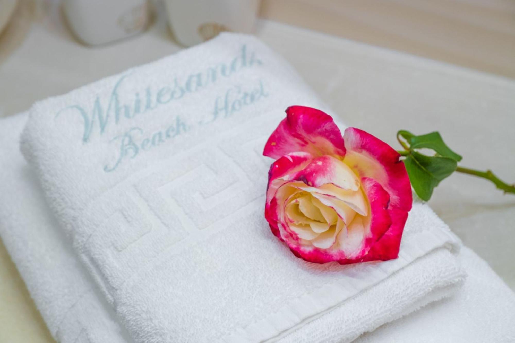 Whitesands Beach Resort Paralia Vrachou Ngoại thất bức ảnh