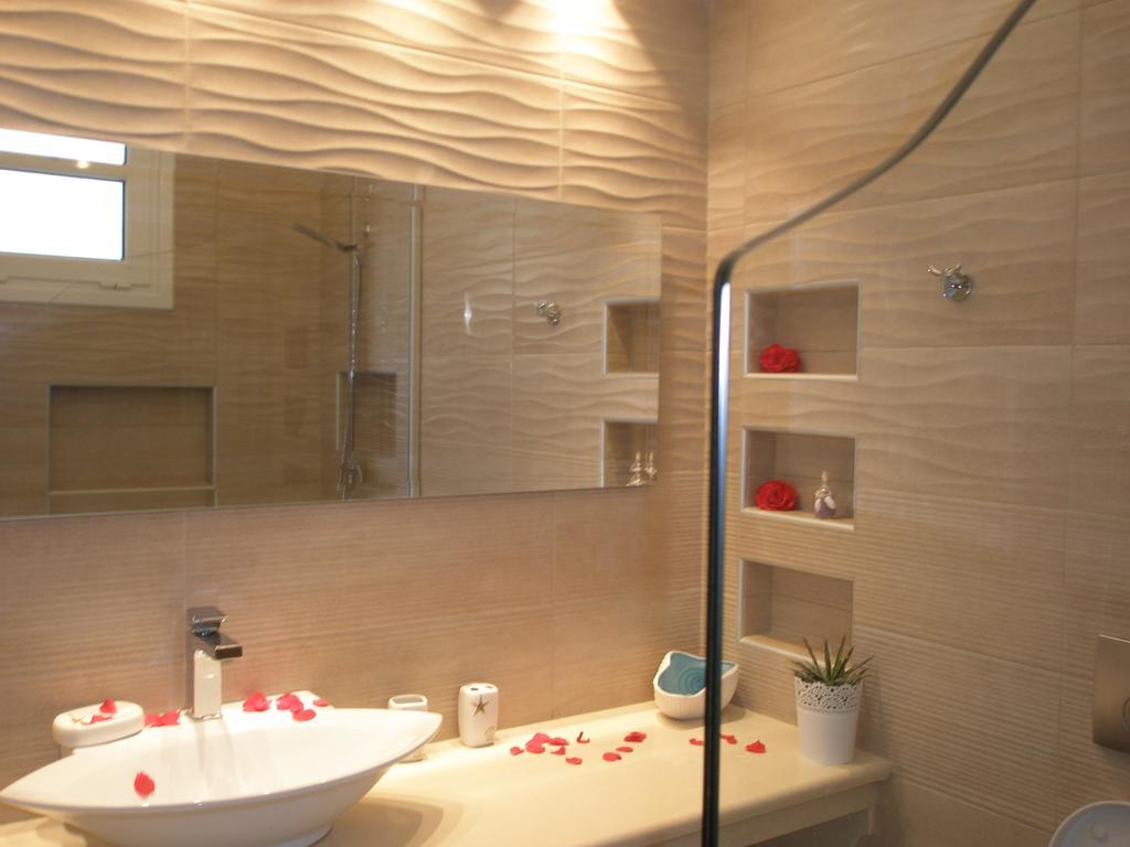 Whitesands Beach Resort Paralia Vrachou Phòng bức ảnh