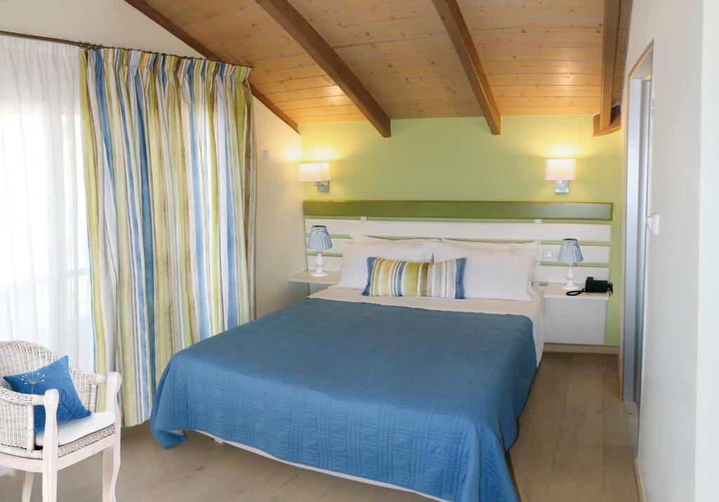 Whitesands Beach Resort Paralia Vrachou Ngoại thất bức ảnh